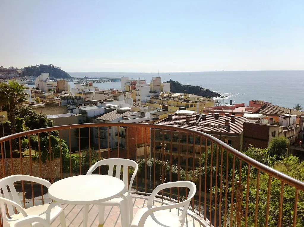 Apartamentos Ar Muntanya Mar Blanes 0*,  Spain